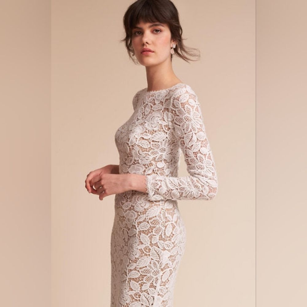 NWT Tadashi Shoji Medallion Lace Wedding Dress - Picture 2 of 8